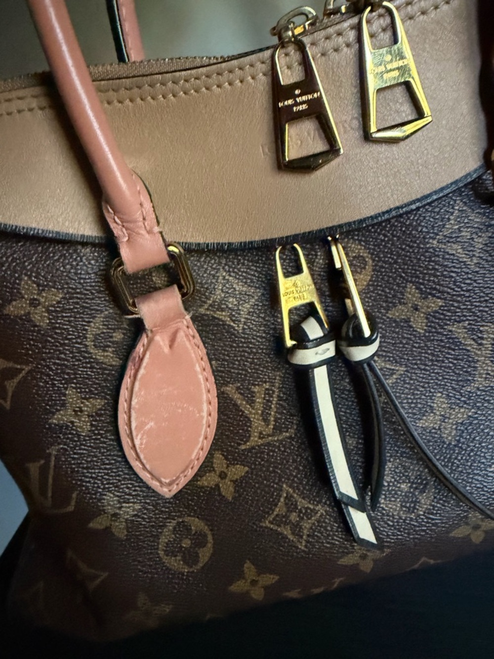 Louis Vuitton Tuileries bag - Picture 5 of 10
